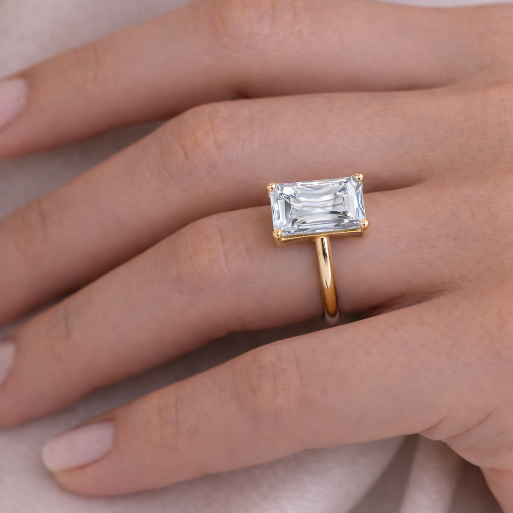 The Emerald Signature Ring