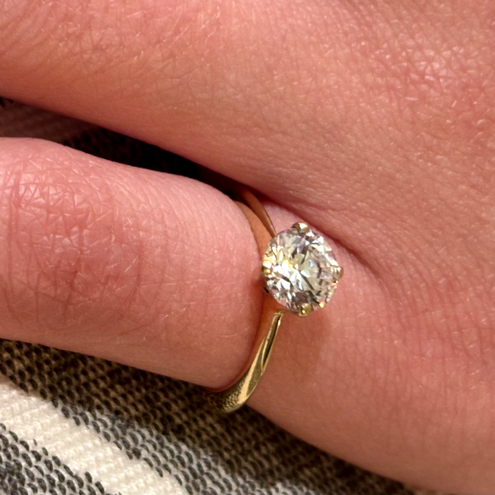 JENIFER DIAMANT RING