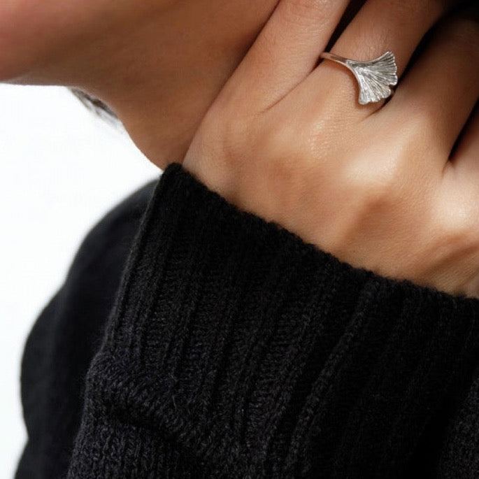 GINKGO LEAF RING